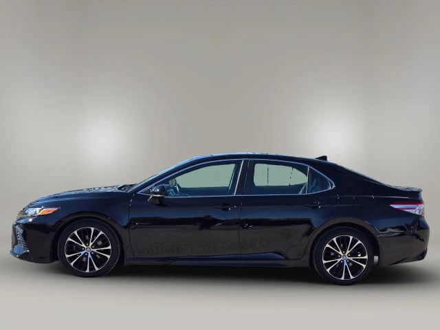 Used 2020 Toyota Camry SE w/ Moonroof Package AWD/4WD image 8