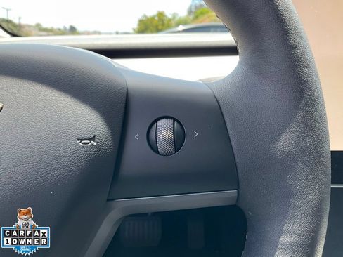 Used 2023 Tesla Model 3 Standard Range RWD image 46