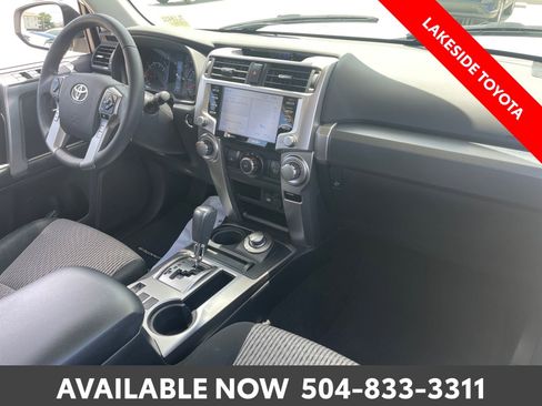 Certified 2023 Toyota 4Runner SR5 AWD/4WD image 17