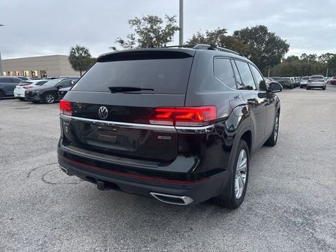Used 2021 Volkswagen Atlas SE w/ Panoramic Sunroof Package image 2