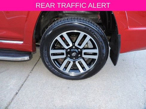 Used 2024 Toyota 4Runner Limited image 12