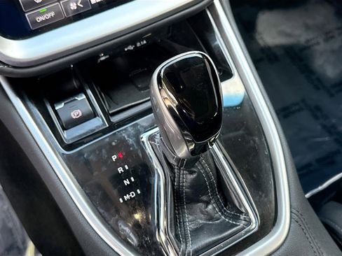 Used 2020 Subaru Outback Premium image 13