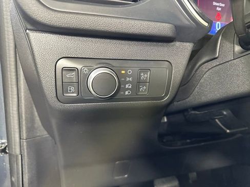 Used 2022 Ford Escape SE w/ Convenience Package image 19