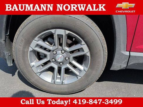 Used 2025 GMC Terrain Elevation AWD/4WD image 12