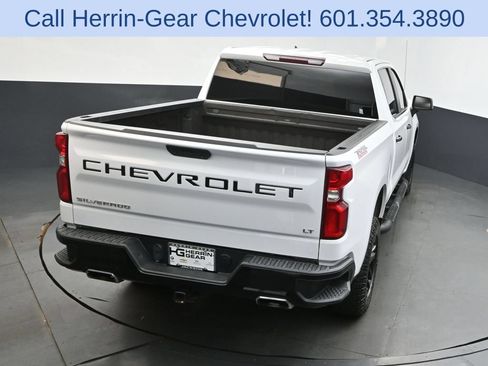 Used 2021 Chevrolet Silverado 1500 LT Trail Boss AWD/4WD image 29