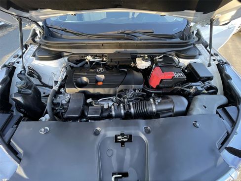 Used 2023 Acura RDX AWD w/ Advance Package image 11