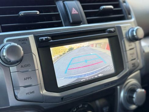 Used 2018 Toyota 4Runner SR5 image 35