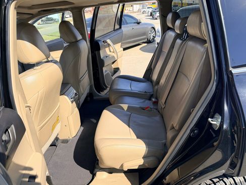 Used 2013 Toyota Highlander SE image 15