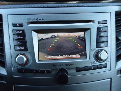 Used 2013 Subaru Outback 2.5i Limited w/ Moonroof Pkg image 23