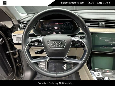 Used 2021 Audi e-tron Premium w/ Towing Package image 28
