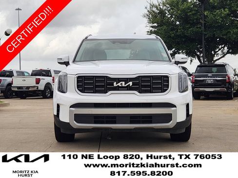 Certified 2025 Kia Telluride S FWD image 12