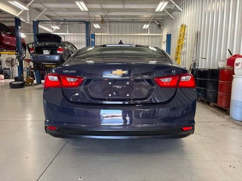 Used 2025 Chevrolet Malibu LT FWD image 4