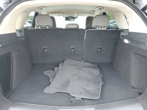 Certified 2023 Lincoln Corsair Reserve image 6