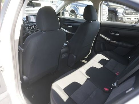 Used 2024 Nissan Sentra SR image 11