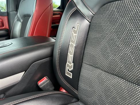 Used 2019 RAM 1500 Rebel AWD/4WD image 12