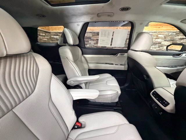 Used 2023 Hyundai Palisade Calligraphy w/ Cargo Package AWD/4WD image 38