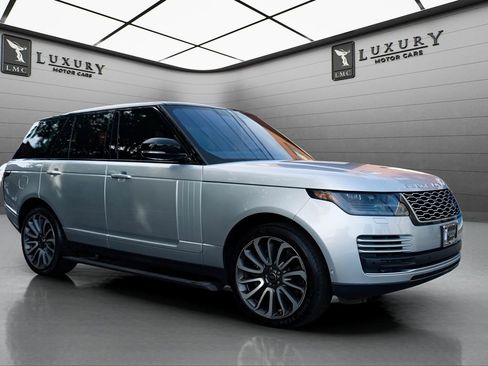 Used 2020 Land Rover Range Rover HSE image 1