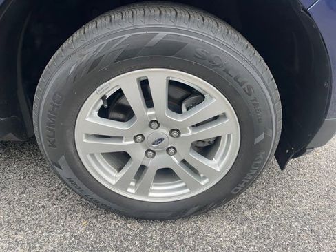 Used 2011 Ford Edge SE image 15