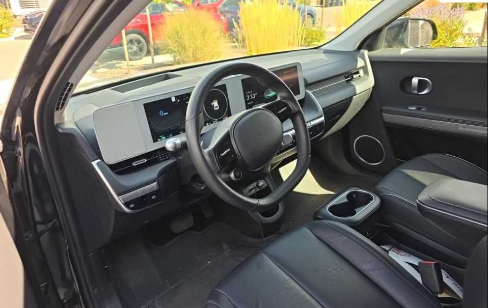 Certified 2024 Hyundai Ioniq 5 Limited AWD/4WD image 9