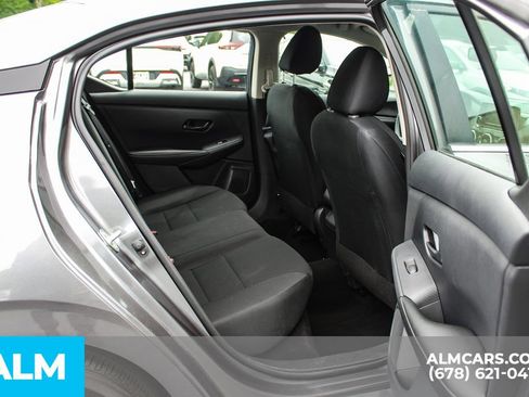 Used 2025 Nissan Sentra S FWD image 19