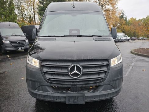 New 2025 Mercedes-Benz Sprinter 2500 image 7