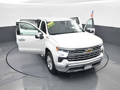 Used 2023 Chevrolet Silverado 1500 LTZ w/ LTZ Convenience Package II AWD/4WD image 41