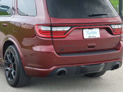 Used 2022 Dodge Durango SRT w/ Technology Group AWD/4WD image 6