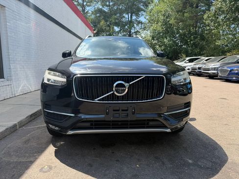 Used 2017 Volvo XC90 T6 Momentum w/ Vision Package AWD/4WD image 3