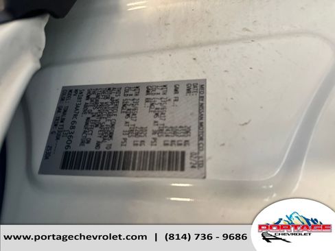 Used 2024 Nissan Rogue S image 32