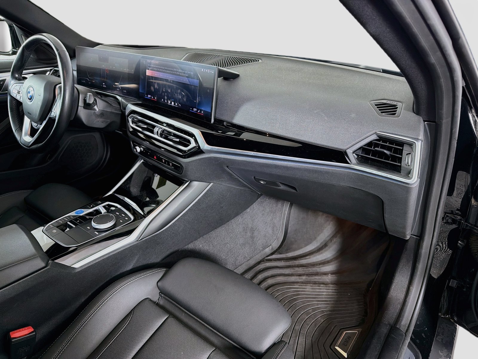 Certified 2024 BMW i4 xDrive40i w/ Premium Package AWD/4WD image 32