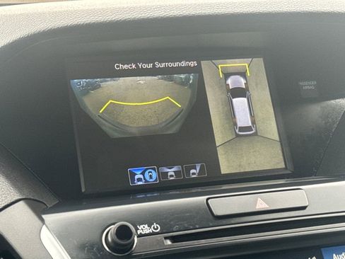 Used 2020 Acura MDX SH-AWD w/ Advance Package image 25