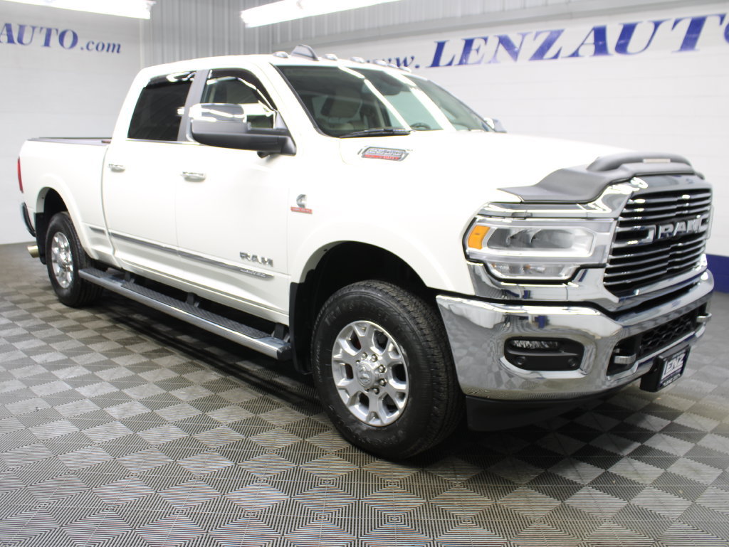 Used 2022 RAM 2500 Laramie AWD/4WD image 3