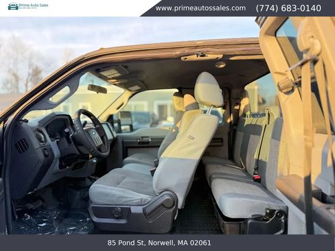 Used 2016 Ford F250 XL w/ XL Appearance Package AWD/4WD image 11