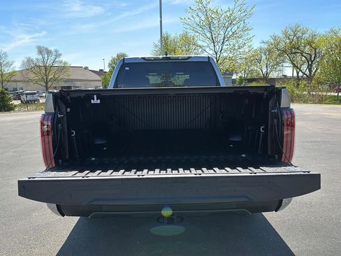 New 2026 Toyota Tundra Limited AWD/4WD image 11