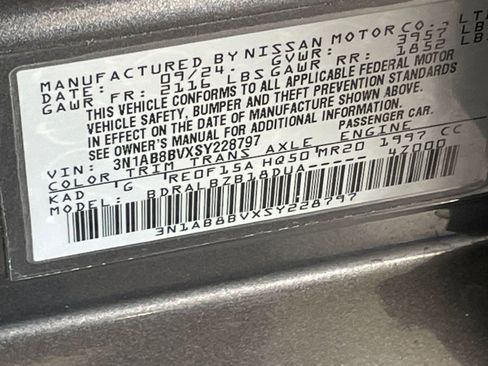 Used 2025 Nissan Sentra S image 27