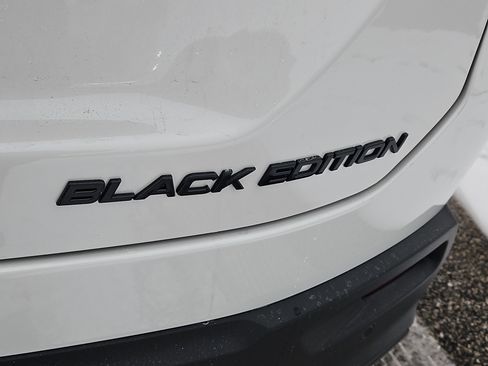 New 2026 Honda Pilot Black Edition image 5