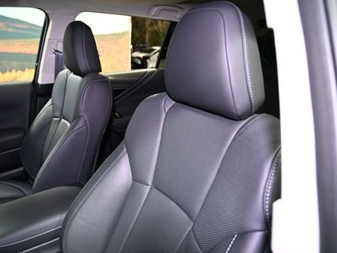 Used 2025 Subaru Outback Touring XT w/ Popular Package #2 image 22