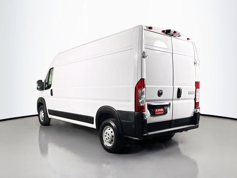 Used 2023 RAM ProMaster 2500 FWD image 3