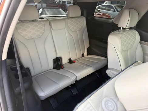 Used 2021 Hyundai Palisade Limited FWD image 9
