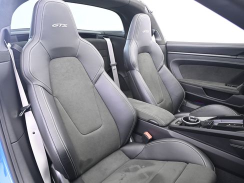 Certified 2022 Porsche 911 Targa 4S AWD/4WD image 24