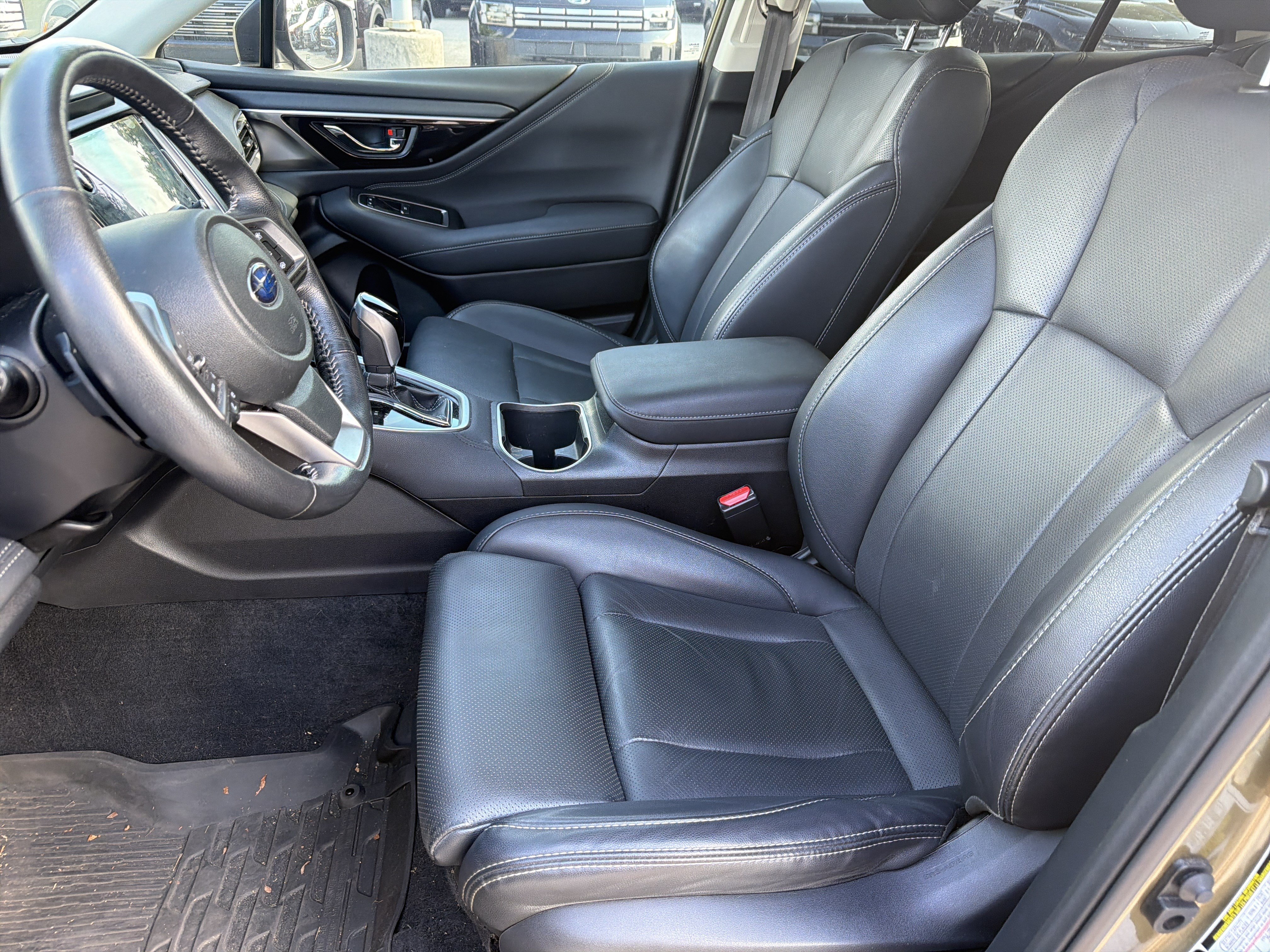 Used 2022 Subaru Outback Limited XT AWD/4WD image 18