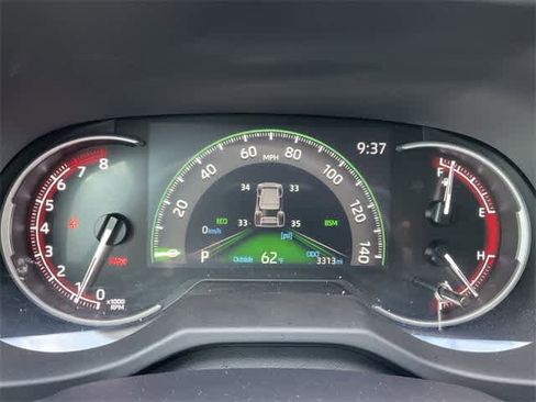 Certified 2025 Toyota RAV4 XLE image 27