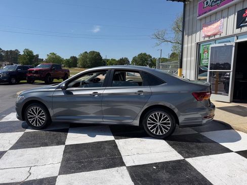 Used 2019 Volkswagen Jetta SE image 8