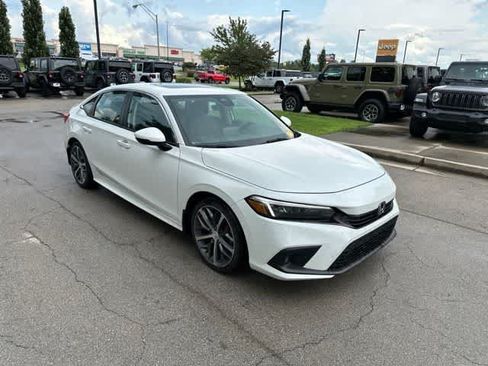 Used 2023 Honda Civic Touring image 24