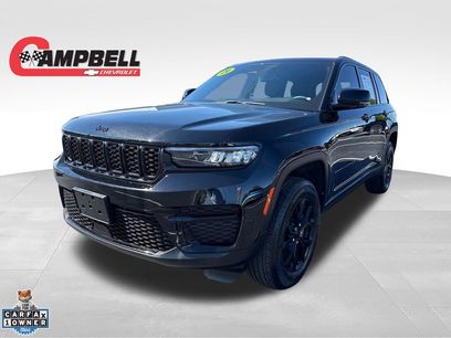 Used 2024 Jeep Grand Cherokee Altitude