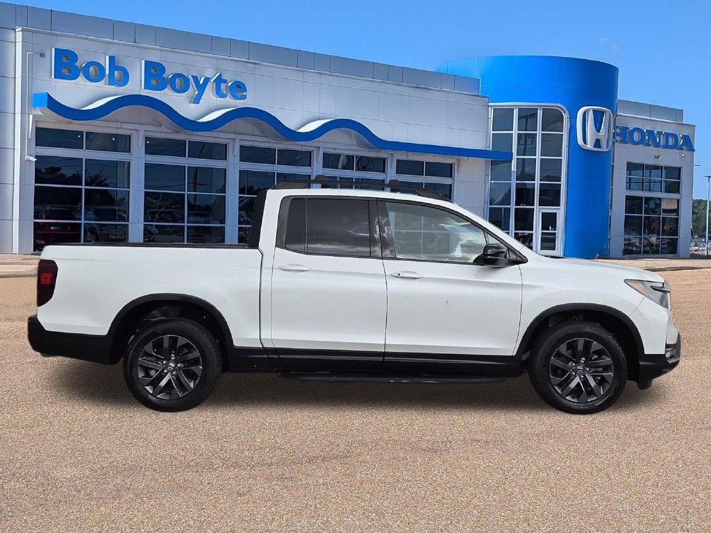 Used 2021 Honda Ridgeline Sport image 4