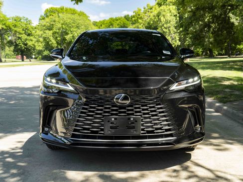 Used 2024 Lexus RX 350 FWD w/ Technology Package image 3