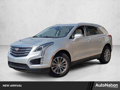 Used 2017 Cadillac XT5 Luxury w/ Driver Awareness Package image 1