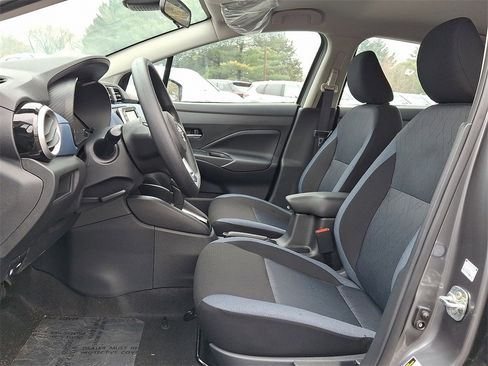 New 2025 Nissan Versa SV w/ Trunk Package image 11