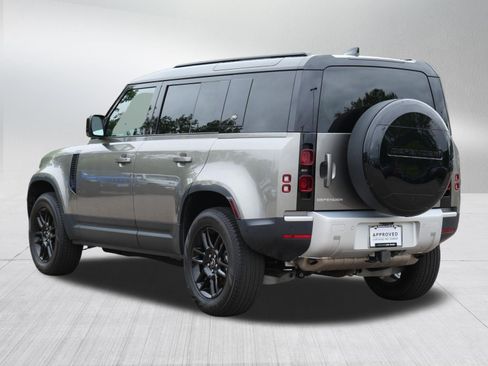 Used 2024 Land Rover Defender 110 S AWD/4WD image 3